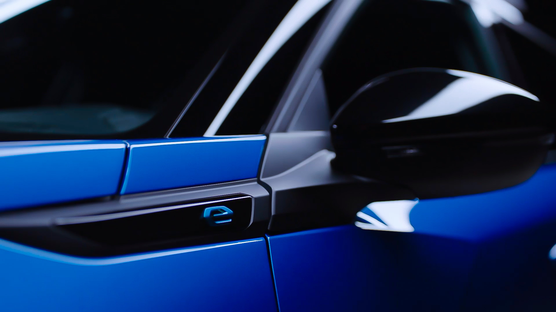 Close up on a Peugeot 2008 SUV